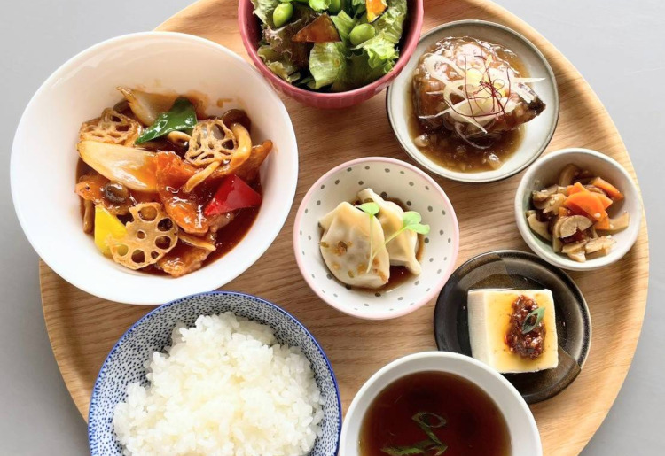 サウザンドランチ