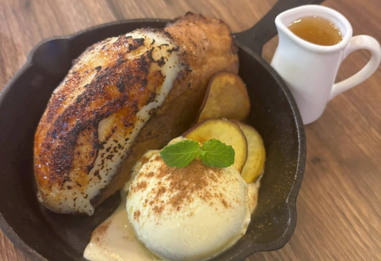 焼き芋トーストハーフ